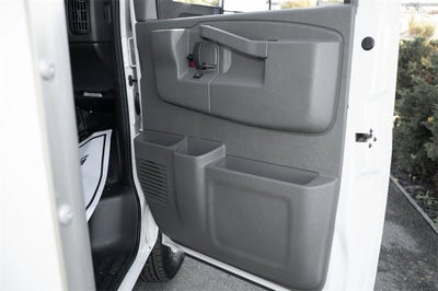 2024 Chevrolet Express Cutaway 3500 1WT