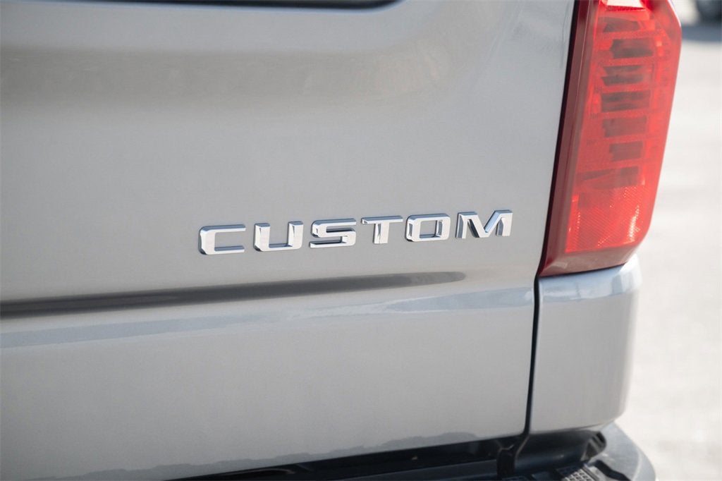 2025 Chevrolet Silverado 1500 Custom