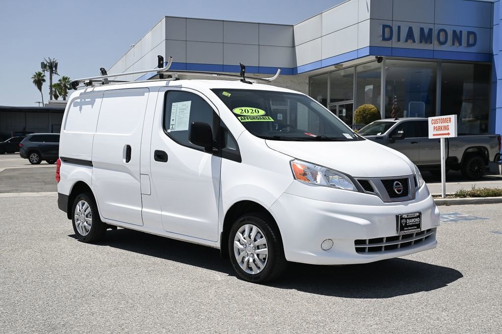 2020 Nissan NV200 S's photo