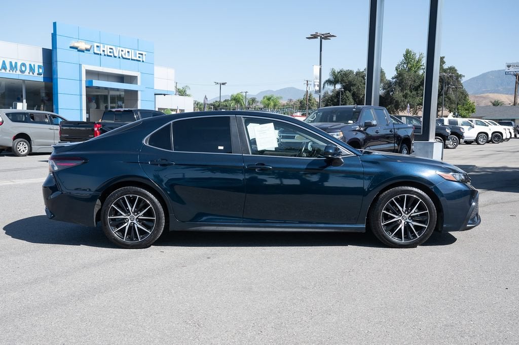 2021 Toyota Camry SE Nightshade