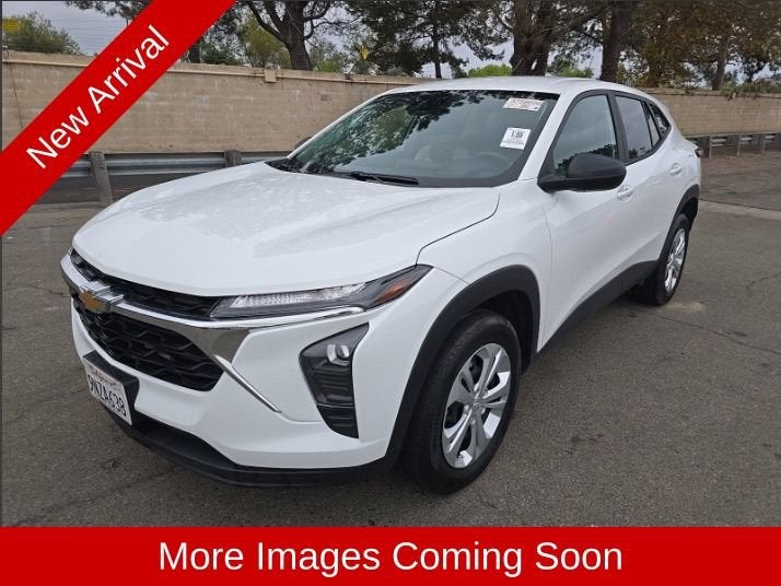 2024 Chevrolet Trax LS