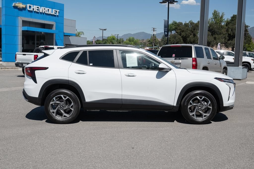 2024 Chevrolet Trax LT