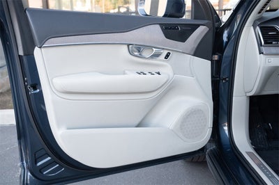 2021 Volvo XC90 Inscription