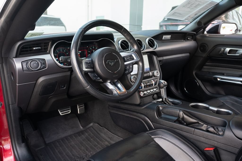 2021 Ford Mustang EcoBoost