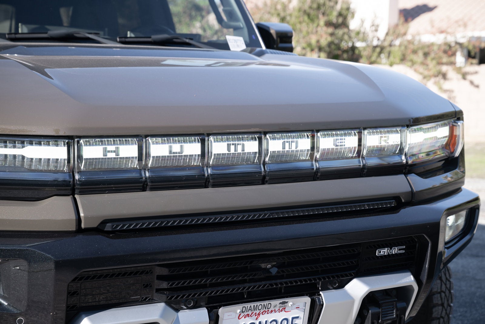 2024 GMC HUMMER EV SUV 2X