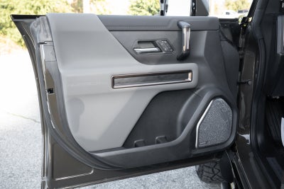 2024 GMC HUMMER EV SUV 2X