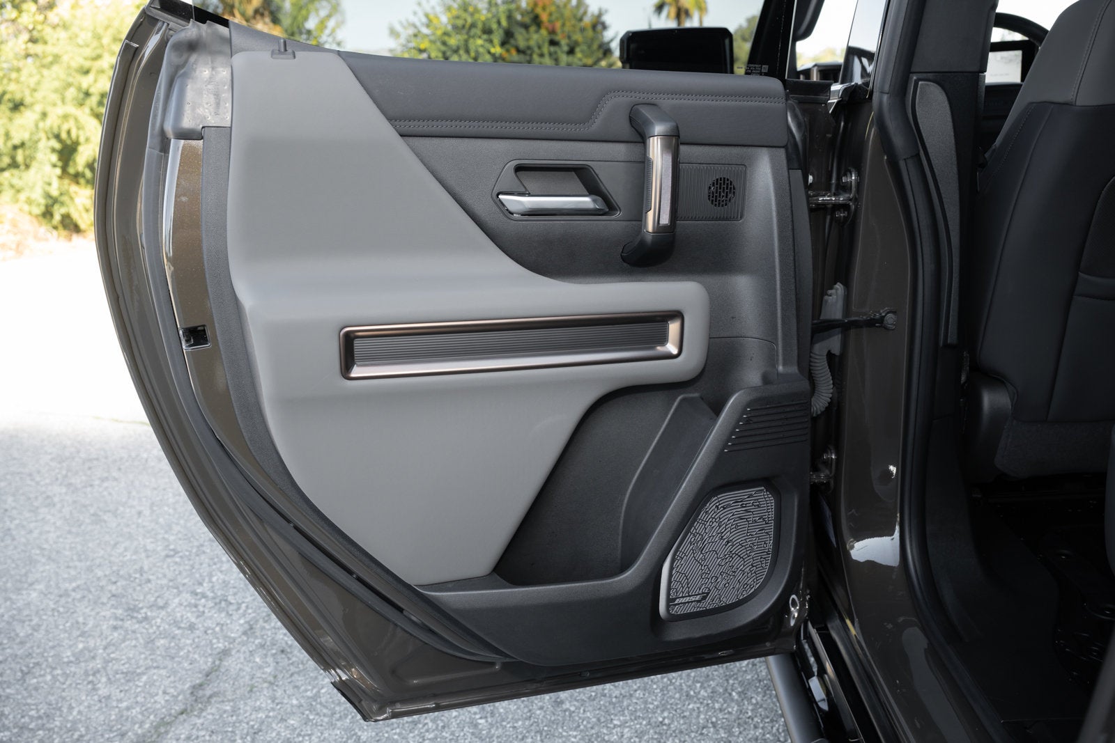 2024 GMC HUMMER EV SUV 2X