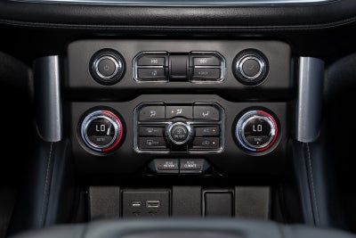 2022 GMC Yukon XL SLE