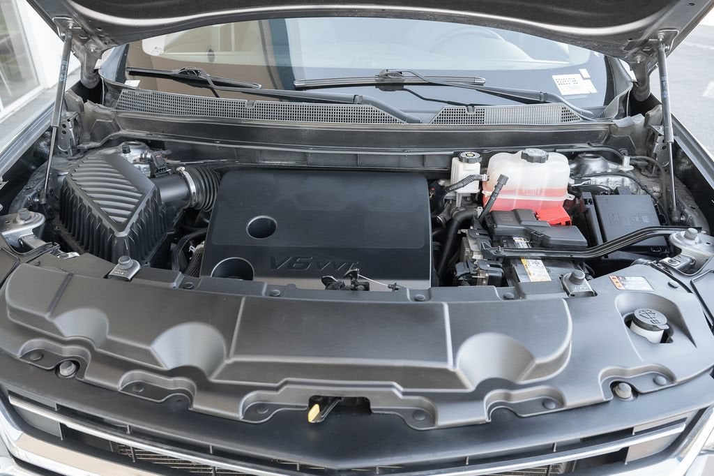 2021 Chevrolet Traverse LT Cloth