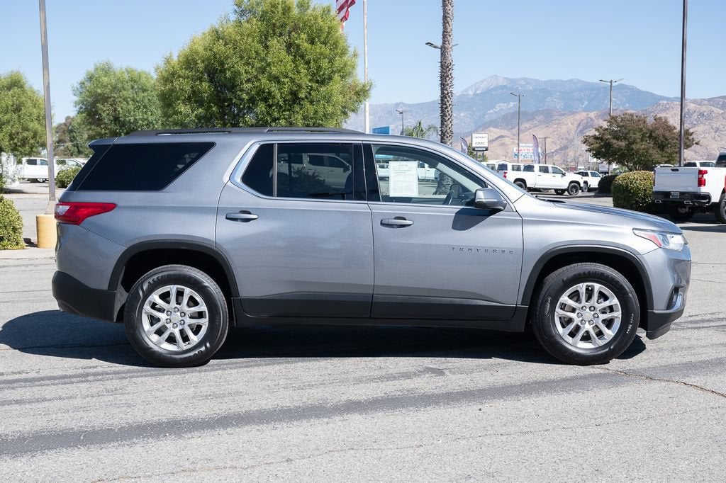 2021 Chevrolet Traverse LT Cloth