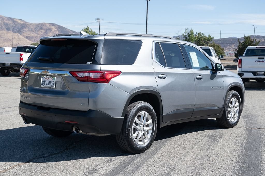 2021 Chevrolet Traverse LT Cloth