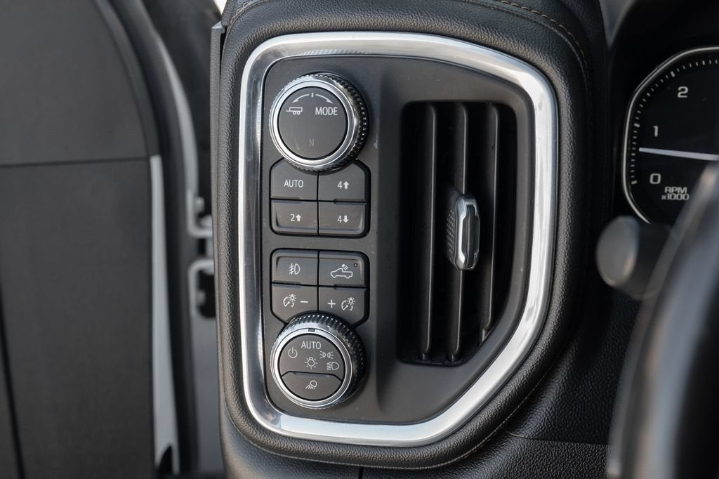 2022 GMC Sierra 3500 HD AT4