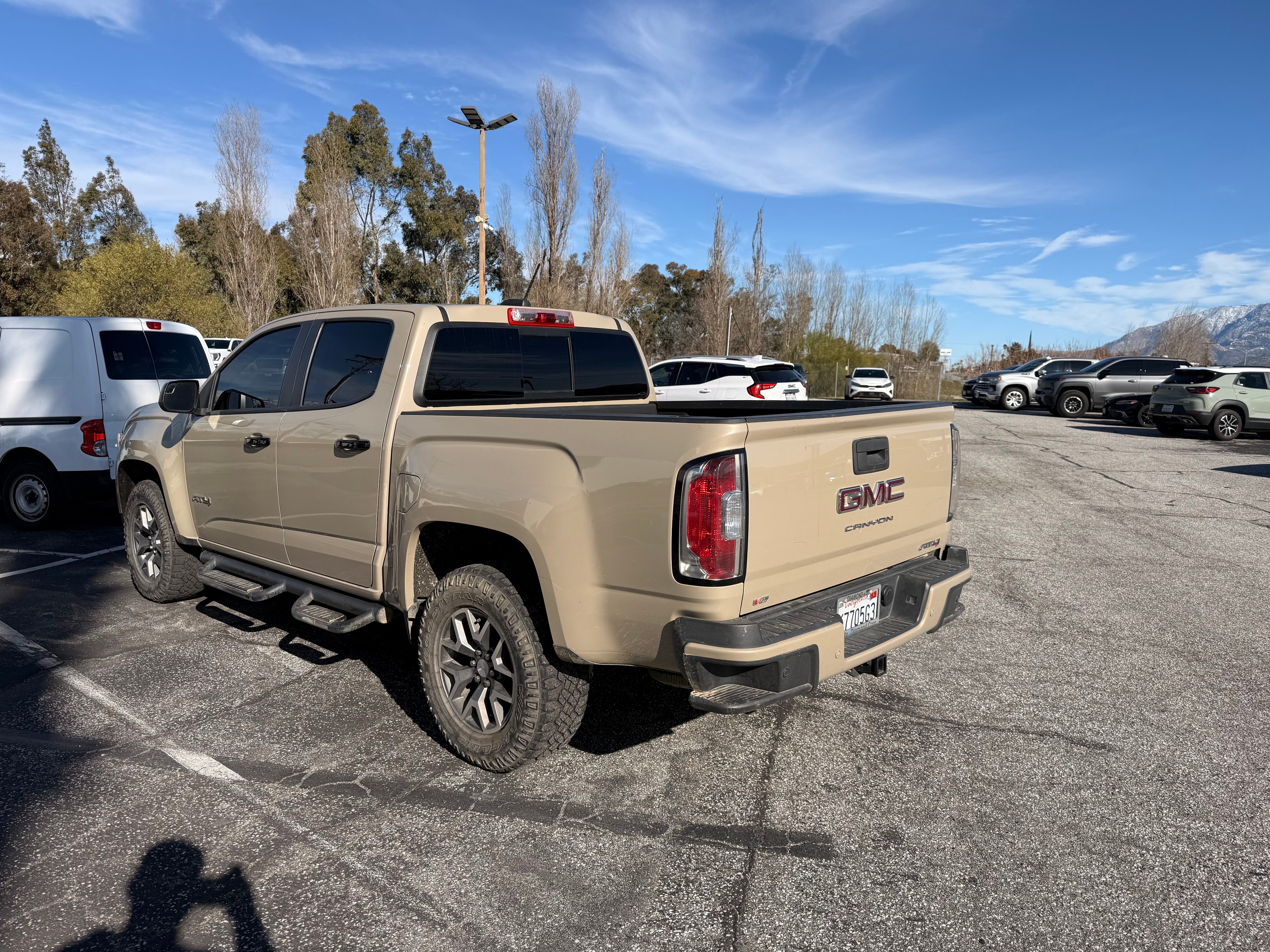 2021 GMC Canyon 4WD AT4 w/Leather