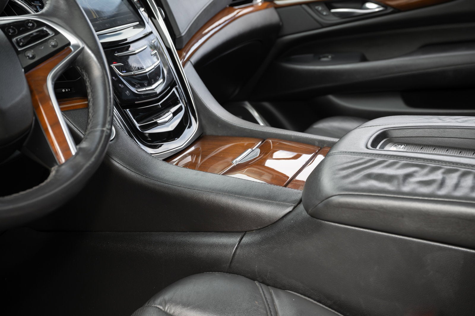 2017 Cadillac Escalade ESV Premium Luxury