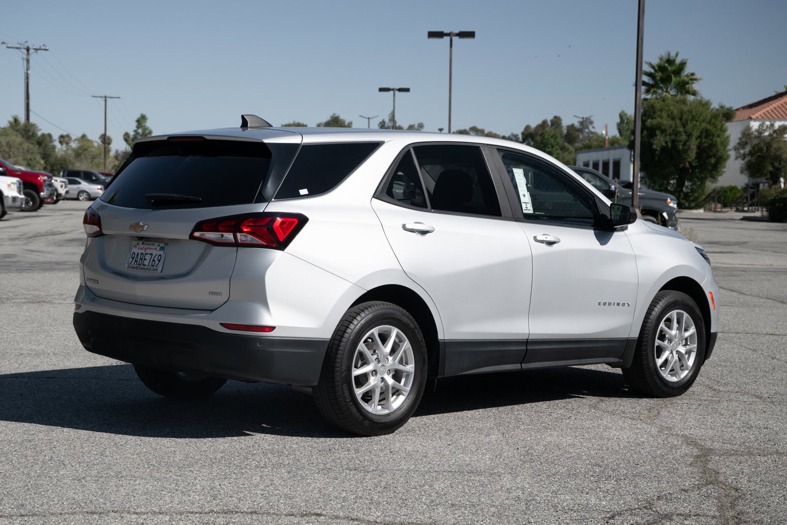 2022 Chevrolet Equinox LS