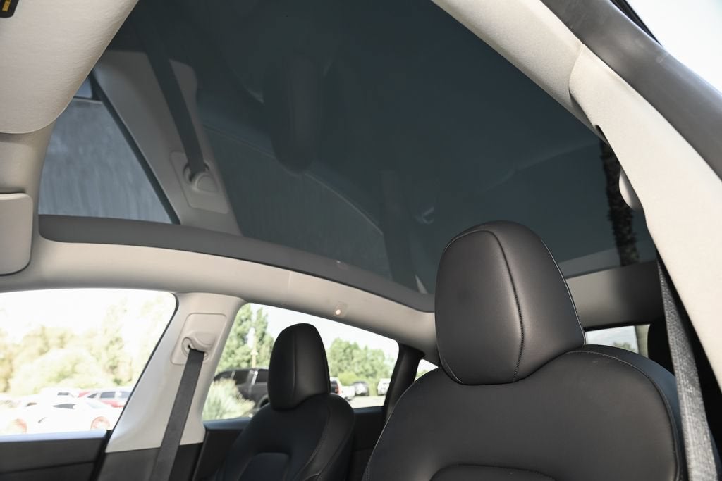 2024 Tesla Model Y Performance