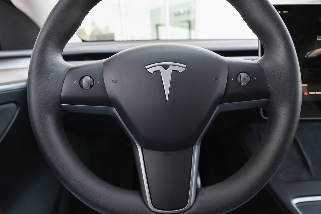 2024 Tesla Model Y Performance