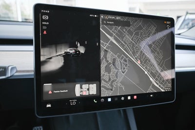 2024 Tesla Model Y Performance