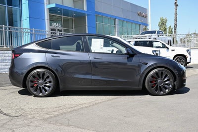 2024 Tesla Model Y Performance
