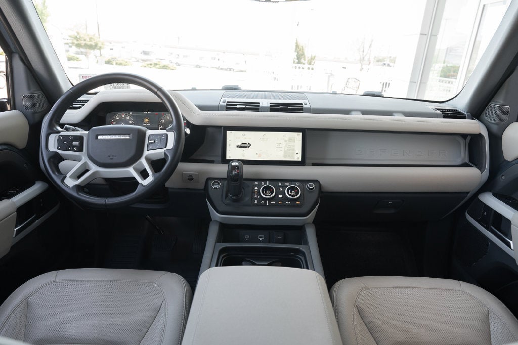 2023 Land Rover Defender S