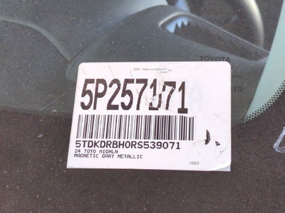 2024 Toyota Highlander XLE